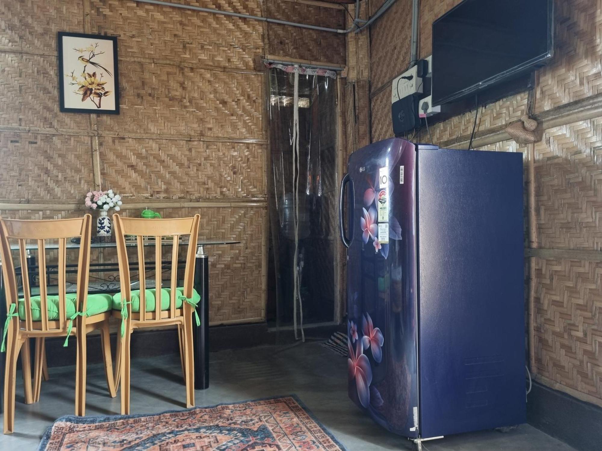 Alohi The Terrace Homestay Tezpur Eksteriør bilde